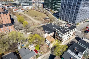 39 Hunting St, Cambridge, MA 02141 - Photo 6