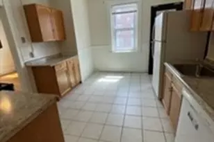 15 Lynde St, Salem, MA 01970 - Photo 4