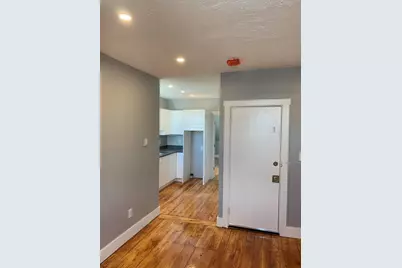 8 Beethoven Street #3L, Boston, MA 02119 - Photo 6