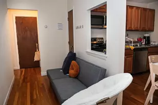 1027 Commonwealth Ave, Boston, MA 02215 - Photo 2