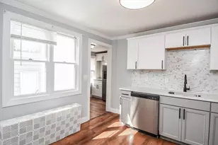 13 Crump St, Hudson, MA 01749 - Photo 8
