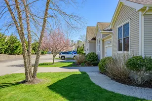 118 Grey Hawk Dr, Mashpee, MA 02649 - Photo 4