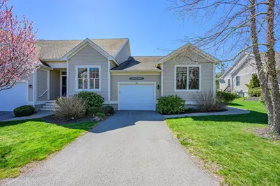 118 Grey Hawk Dr #118, Mashpee, MA 02649 - Photo 2