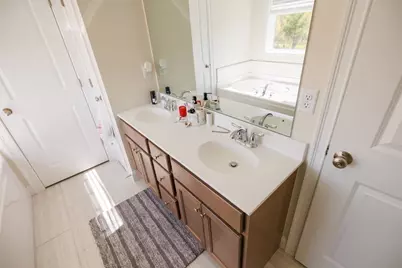 127 Gifford Rd, Westport, MA 02790 - Photo 10