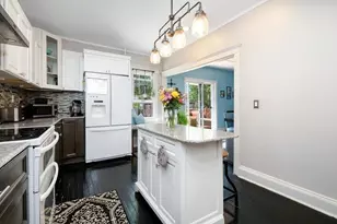 18 Los Angeles St, Springfield, MA 01107 - Photo 4