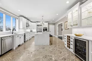 7 Freeman St, Lynnfield, MA 01940 - Photo 8