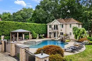 7 Freeman St, Lynnfield, MA 01940 - Photo 4
