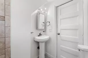 70 Bellevue St, Boston, MA 02125 - Photo 12