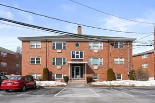 31 Warren St, Waltham, MA 02453 - Photo 16