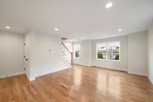 32 Union St, Lowell, MA 01852 - Photo 10
