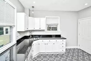 109 Walnut St, Somerville, MA 02145 - Photo 10