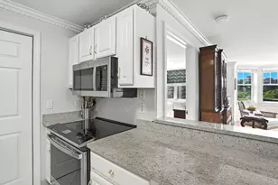 150 Staniford St, Boston, MA 02114 - Photo 8