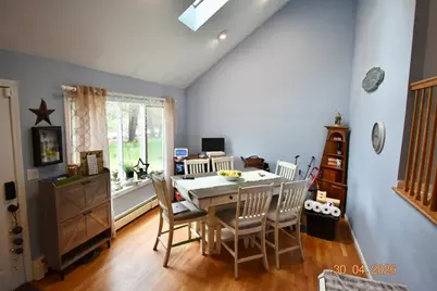 51 Slater St, Attleboro, MA 02703 - Photo 2