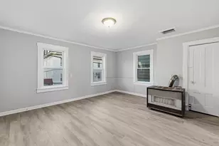 255 Rodman St, Fall River, MA 02721 - Photo 6
