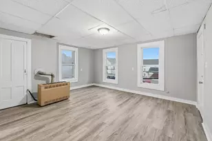 255 Rodman St, Fall River, MA 02721 - Photo 6