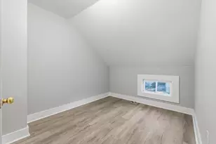 255 Rodman St, Fall River, MA 02721 - Photo 8