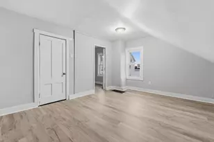 255 Rodman St, Fall River, MA 02721 - Photo 12