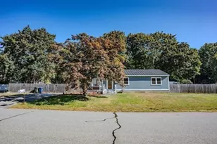 42 Lannon Ave, Dracut, MA 01826 - Photo 20
