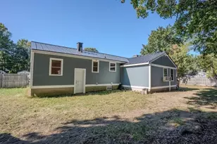 42 Lannon Ave, Dracut, MA 01826 - Photo 24