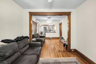 17 Oak St, West Springfield, MA 01089 - Photo 8