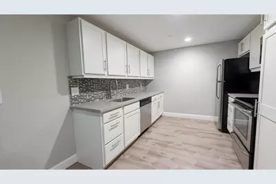 9 Anderson #1 F, Boston, MA 02114 - Photo 10