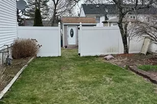 93 Morgan St, Randolph, MA 02368 - Photo 18