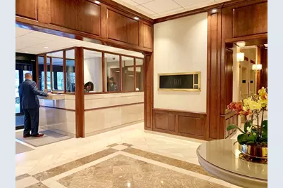 9 Hawthorne Place #17B, Boston, MA 02114 - Photo 10