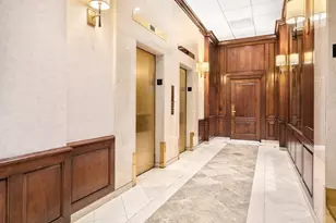 9 Hawthorne Pl, Boston, MA 02114 - Photo 12