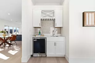 24 Mt Zion Rd, Melrose, MA 02176 - Photo 4