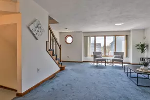 804 Reynolds Dr, Saugus, MA 01906 - Photo 4