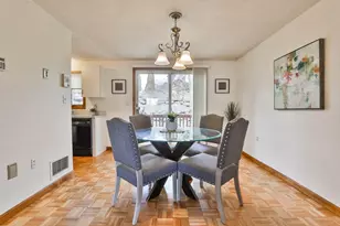 804 Reynolds Dr, Saugus, MA 01906 - Photo 12