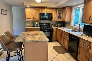 30 King Arthur Rd, Easton, MA 02356 - Photo 20