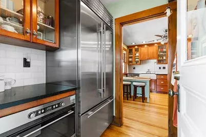 14A Linden Place, Brookline, MA 02445 - Photo 12