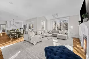 8 Leeds Wy, Southborough, MA 01772 - Photo 10
