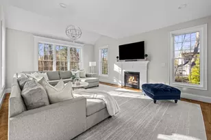 8 Leeds Wy, Southborough, MA 01772 - Photo 8