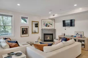 603 E 6th St, Boston, MA 02127 - Photo 14