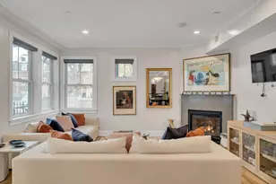 603 E 6th St, Boston, MA 02127 - Photo 16