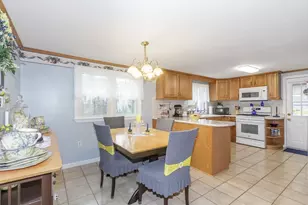 14 Glenwood Ave, Salisbury, MA 01952 - Photo 4