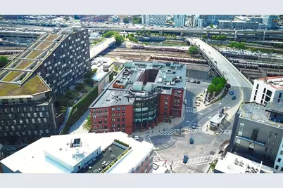 9 W Broadway #210, Boston, MA 02127 - Photo 32