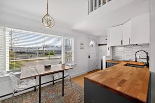 962 Commercial St, Provincetown, MA 02657 - Photo 4
