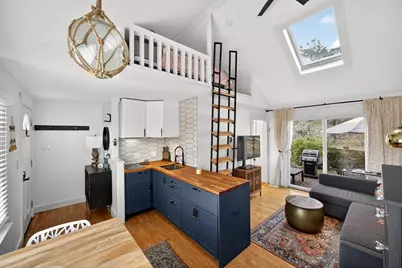 962 Commercial Street #Unit 5, Provincetown, MA 02657 - Photo 1