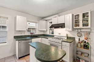 6 Hawthorne Park, Cambridge, MA 02138 - Photo 10