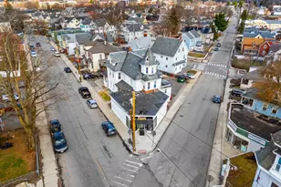 237 Branch St, Lowell, MA 01851 - Photo 4