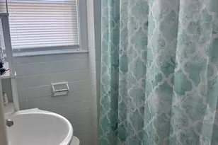237 Branch St, Lowell, MA 01851 - Photo 10