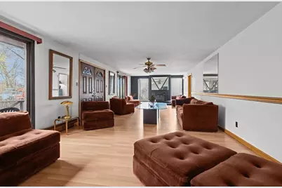 32 Morris St, Seekonk, MA 02771 - Photo 6