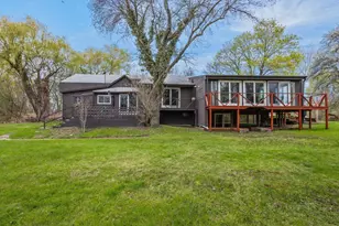 32 Morris St, Seekonk, MA 02771 - Photo 1