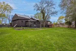 32 Morris St, Seekonk, MA 02771 - Photo 4