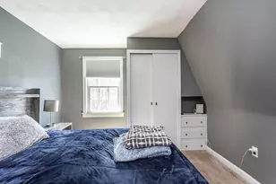25 Gosnold St, New Bedford, MA 02740 - Photo 16
