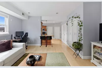135 I St #A, Boston, MA 02127 - Photo 4