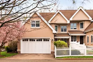 287 Langley Rd, Newton, MA 02459 - Photo 2